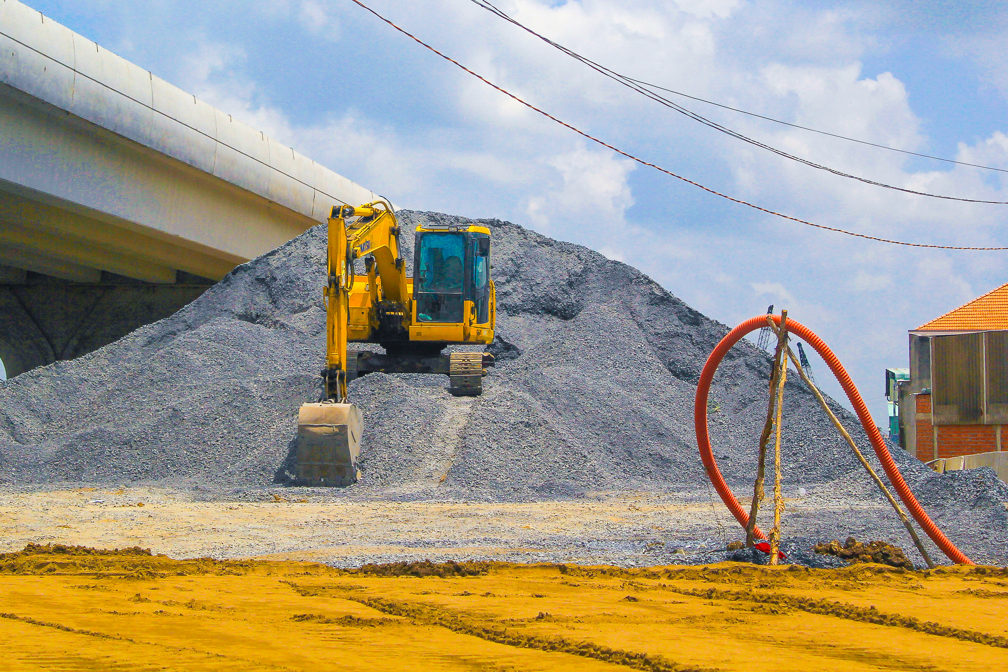 Toàn cảnh đoạn vành đai 3 qua Long An cũ: Đường đang trải nhựa, sắp thông xe...loạt dự án xung quanh cháy hàng, tăng giá - Ảnh 6