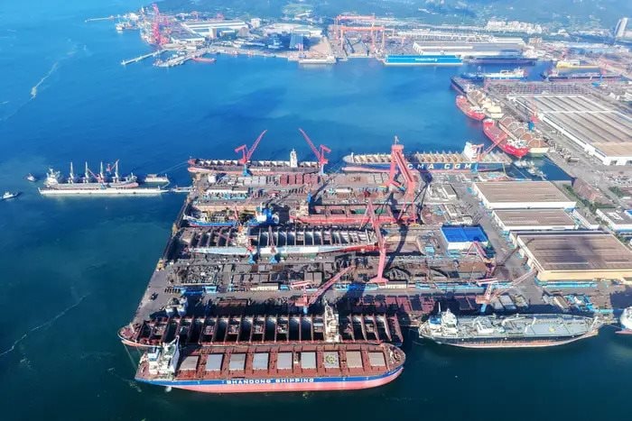 “Quyền lực tuyệt đối là đây”: Hai gã khổng lồ Trung Quốc nhập làm một – Thế giới giờ không có ai địch nổi - Ảnh 2