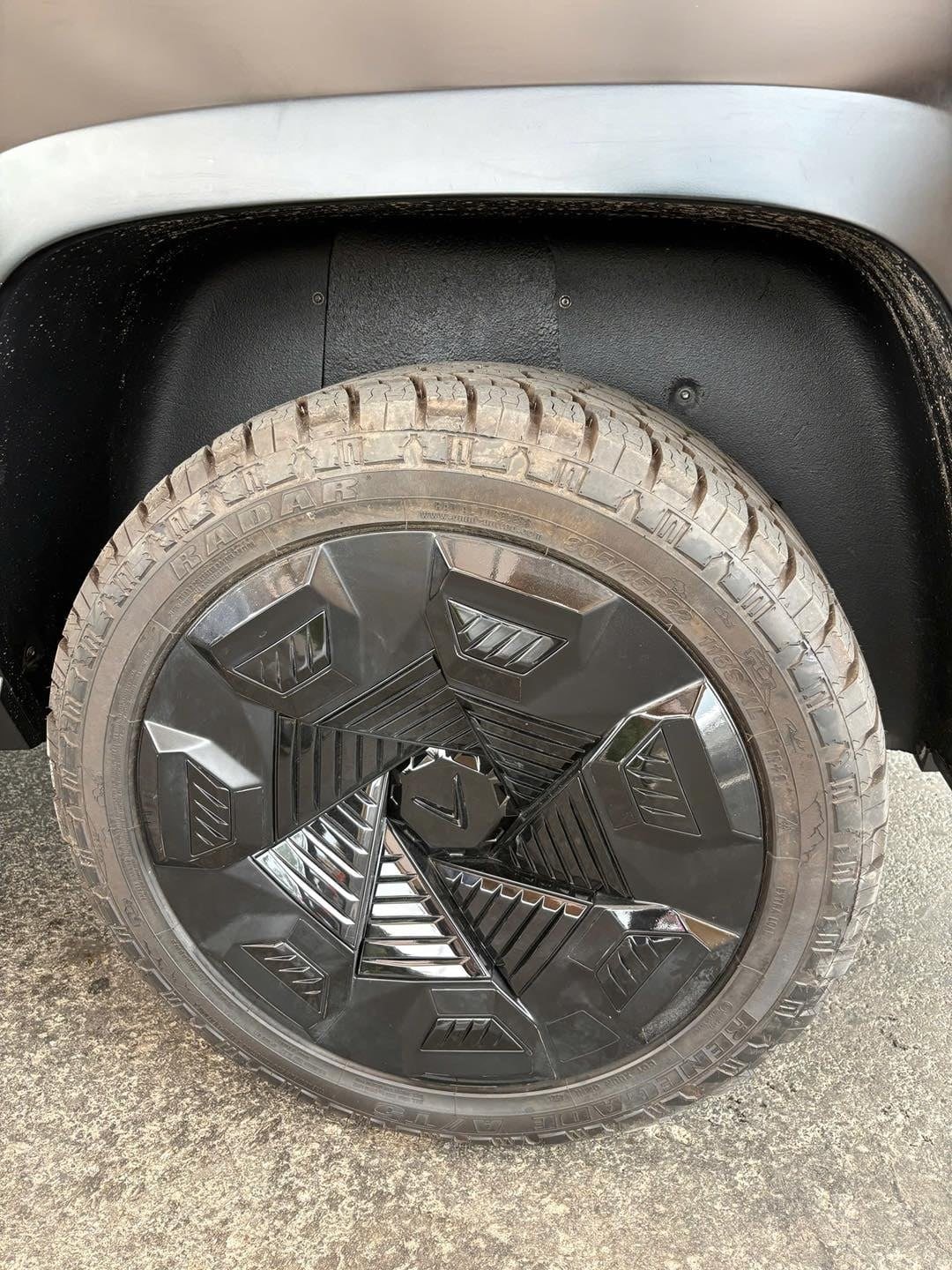 Bán tải điện VinFast VF Wild bất ngờ tái xuất: Một điểm khác hoàn toàn chiếc xe từng được trưng bày - Ảnh 6