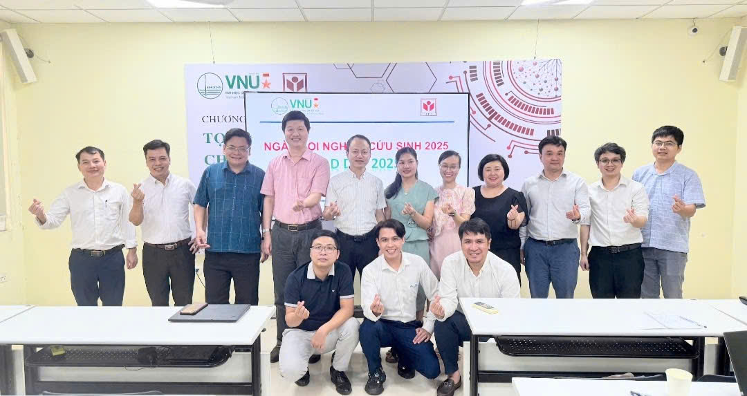 PGS.TS Lê Hoàng Sơn: Better Choice Awards cần ưu tiên các sản phẩm công nghệ “Make in Vietnam”, với hàm lượng chất xám cao do người Việt làm chủ - Ảnh 7