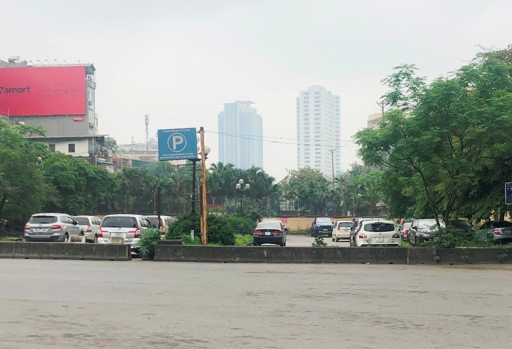 Hà Nội: 4 vị trí khu vực cấm xe máy xăng dự kiến làm bãi đỗ, trạm sạc xe điện - Ảnh 7