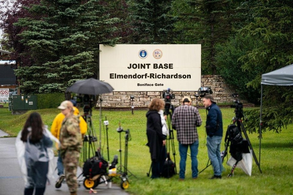 Bên trong chiến dịch an ninh chưa từng có tại Alaska trước thềm hội nghị thượng đỉnh Nga - Mỹ - Ảnh 2