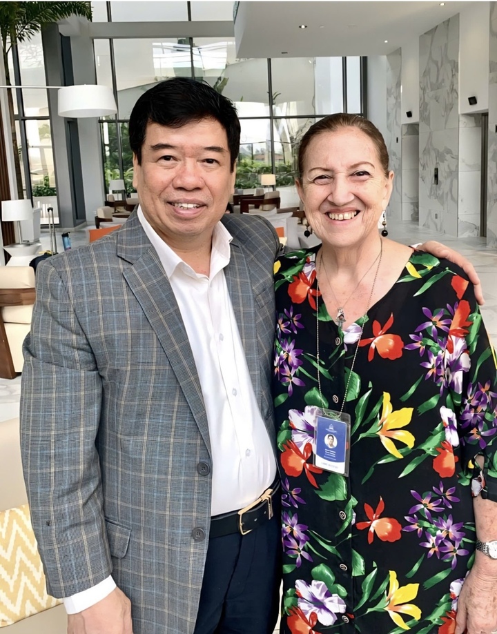 Bạn và tôi có thể đã được uống sữa bò, tiêm kháng sinh Cuba giữa lúc khó khăn - Ảnh 1