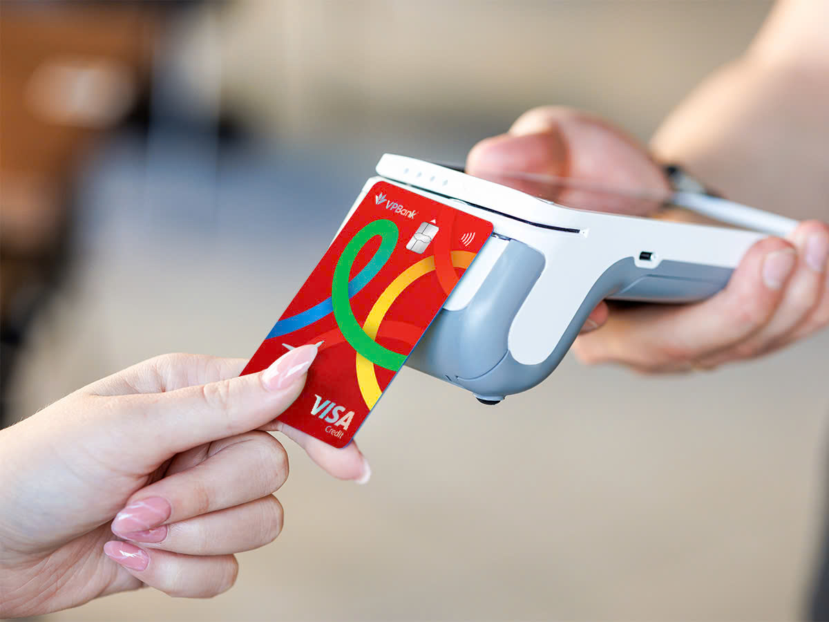 VPBank hợp tác Vietjet, Visa ra mắt thẻ tín dụng VPBank YoJo Visa Platinum - Ảnh 2