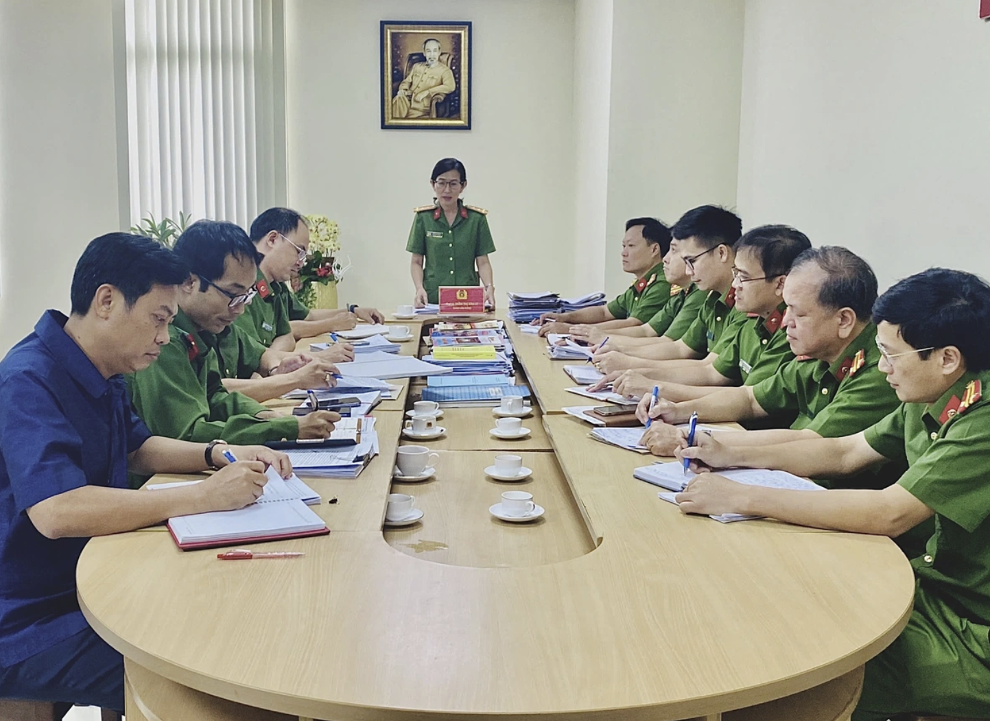 Công an TP HCM cảnh báo chiêu lừa mới nhất, người có tiền trong ngân hàng cần biết - Ảnh 1