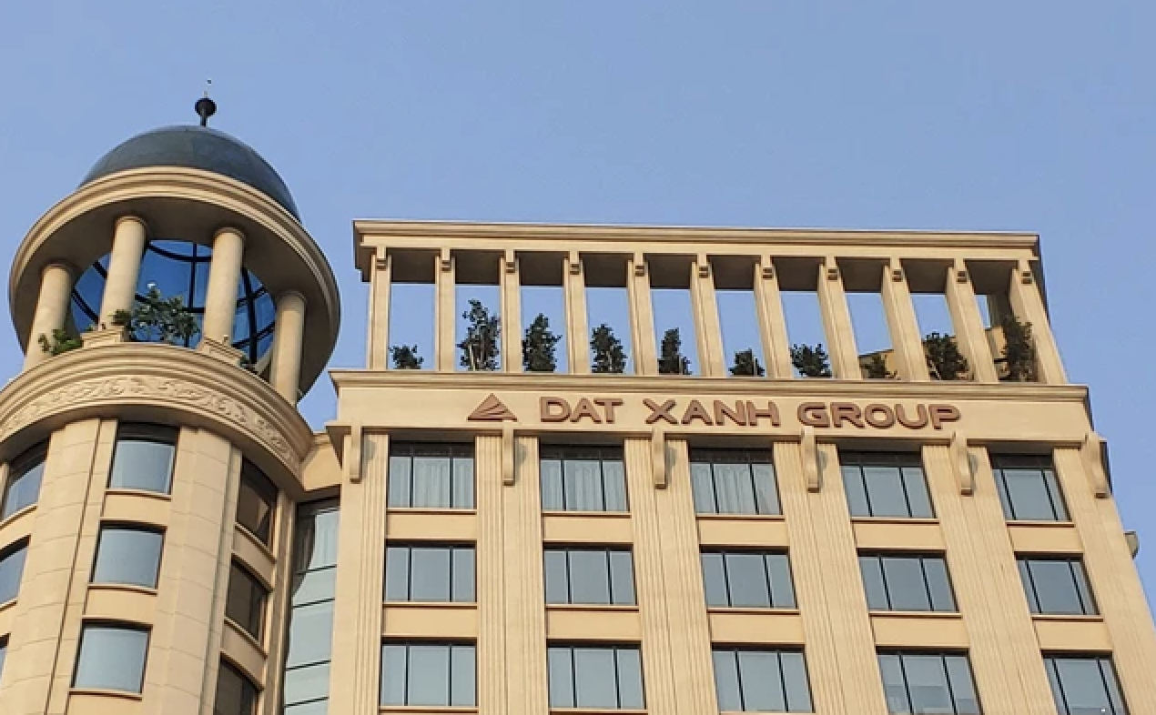 Loạt lãnh đạo và cổ đông lớn ồ ạt thoái vốn tại Tập đoàn Đất Xanh - Ảnh 1