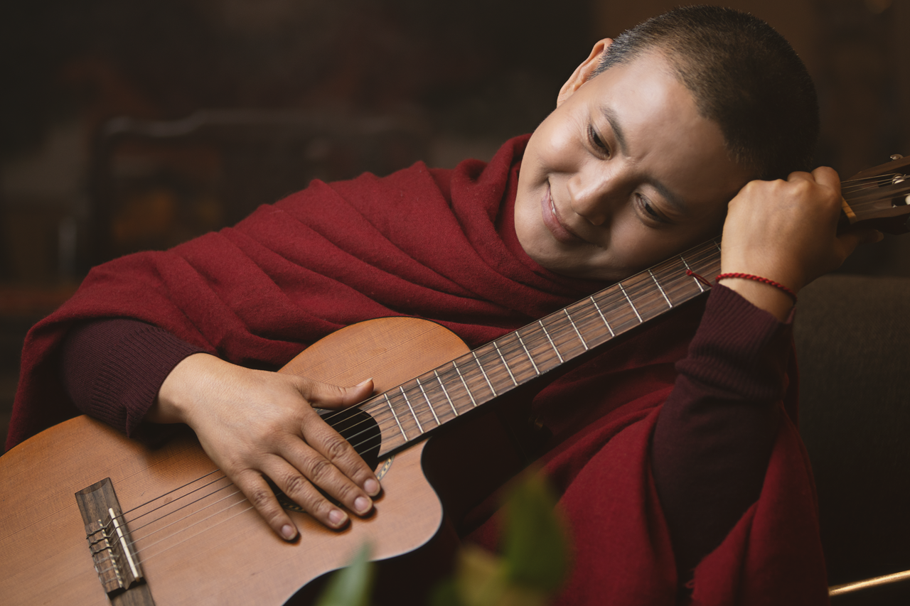 VPBank đưa giọng hát thiền ca huyền thoại Ani Choying Drolma sang Việt Nam - Ảnh 1