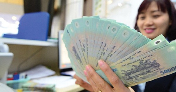 Bán bảo hiểm trong cung ứng dịch vụ ngân hàng có thể bị phạt 500 triệu đồng