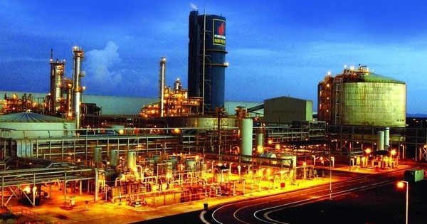 Đạm Phú Mỹ sắp phát hành hơn 288 triệu cổ phiếu thưởng, tỷ lệ 73,7%, nâng vốn điều lệ lên 6.800 tỷ đồng