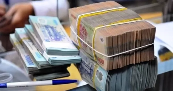 Vì sao rất nhiều tiền 'bơm' ra thị trường mà lãi suất cho vay không giảm?