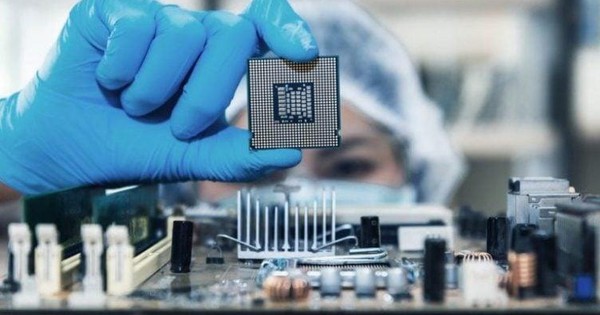 Ký được hợp đồng bán chip lên tới 16,5 tỷ USD, cổ phiếu Samsung Electronics tăng vọt nhưng liệu cơn bĩ cực của chaebol Hàn Quốc đã qua?