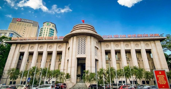 Ngân hàng Nhà nước bơm mới hơn 173.000 tỷ cho hệ thống ngân hàng, lượng OMO lưu hành lên cao nhất 8 năm
