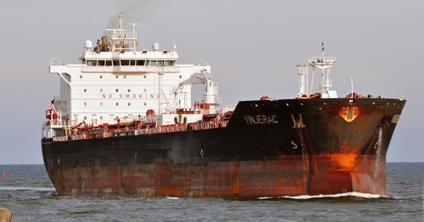 Nga và Iran đã cho thế giới thấy 'Trừng phạt dầu mỏ' thực sự là gì