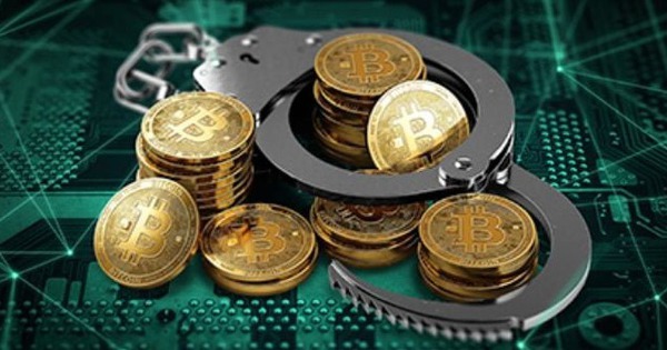 Chiếm đoạt hơn 500 tỷ VNĐ rồi mua bitcoin, một nhóm nhân viên công ty công nghệ lớn sa lưới