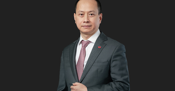 Ông Phùng Quang Hưng thôi làm Phó Tổng giám đốc thường trực của Techcombank để nhận vị trí mới