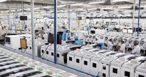 Lần đầu tiên trong lịch sử, một quốc gia soán ngôi Trung Quốc, trở thành nhà xuất khẩu smartphone lớn nhất sang Mỹ