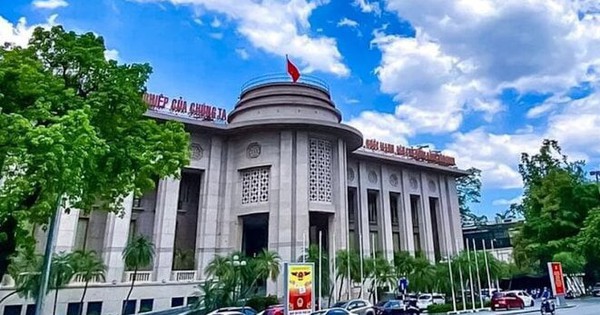 Ngày 30/7, Ngân hàng Nhà nước tiếp tục tăng giá USD khi đồng bạc xanh lên cao nhất 1 tháng so với Euro