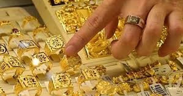Giá vàng nhẫn, vàng SJC ngày 31/7 sụt giảm