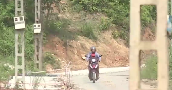 16km đường làm 2 năm chưa xong, người dân khổ vì bẩn và nguy hiểm