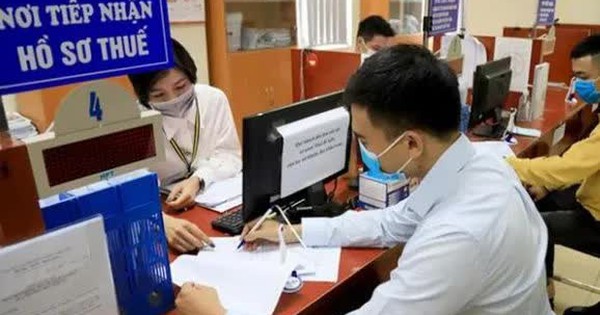 Hà Nội nêu tên 41 đơn vị nợ thuế hơn 195 tỉ đồng