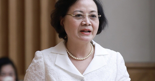 Bộ Nội vụ yêu cầu khẩn trương tổng rà soát biên chế sau sắp xếp
