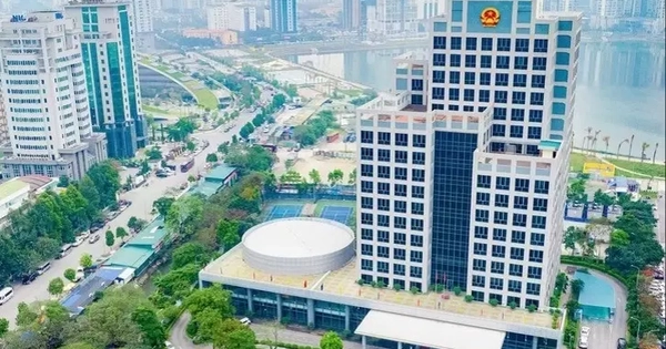 Bộ Nội vụ đang xây dựng chính sách mới cho người hoạt động không chuyên trách
