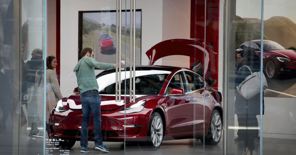 Tesla nhận phán quyết gây chết người: Elon Musk điêu đứng, tương lai robottaxi tự lái vỡ vụn