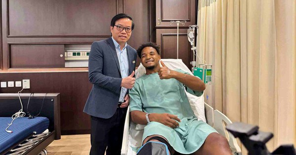 Bệnh viện Vinmec có Tổng giám đốc mới: Là giáo sư mổ trực tiếp cho cầu thủ Xuân Son, thuộc "thế hệ vàng" đặt nền móng cho ngành ngoại khoa cơ xương khớp Việt Nam