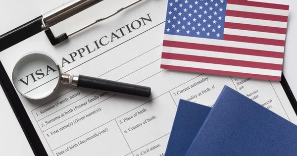 Mỹ thí điểm thu đặt cọc tối đa 15.000 USD cho visa du lịch