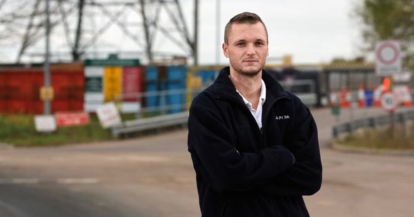 Sau hơn 10 năm nỗ lực lục tung bãi rác để tìm lại 8.000 bitcoin, người đàn ông này vừa ra quyết định bất ngờ, quyết không từ bỏ hơn 900 triệu USD