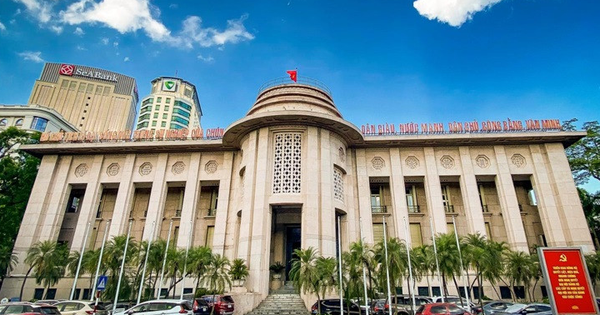 Chính phủ yêu cầu Ngân hàng Nhà nước chủ động điều chỉnh chỉ tiêu tăng trưởng tín dụng năm 2025 phù hợp với lạm phát, thúc đẩy tăng trưởng kinh tế 8,3 – 8,5%