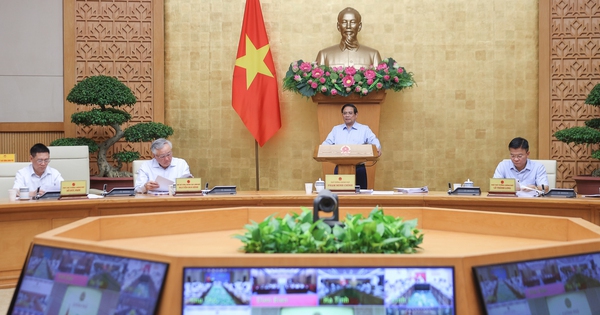 Thủ tướng: Điều hành kinh tế chịu áp lực lớn về tỉ giá, lạm phát và thuế quan