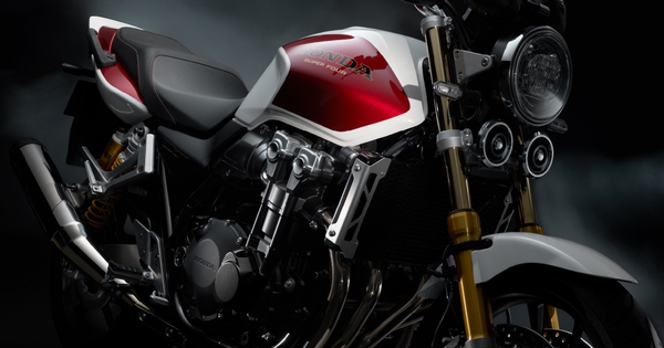 Vừa về Việt Nam xe siêu đẳng của Honda: Chớ thấy cũ kĩ mà khinh rẻ, có tiền cũng khó mua vì một điều