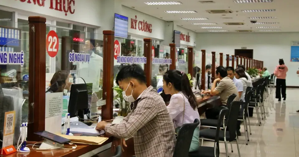 Nghiên cứu thu phí 0 đồng khi thực hiện thủ tục hành chính trực tuyến