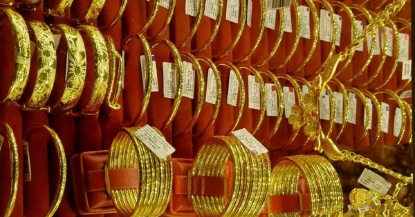 Giá vàng nhẫn, vàng SJC hôm nay 13/8 biến động ra sao?