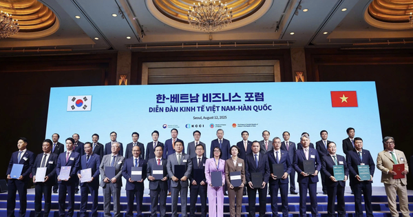 Ngân hàng Việt 'đứng ngồi không yên' trước cuộc đua tài sản số: Chủ sàn Upbit hỗ trợ MB, Techcombank "không đứng ngoài cuộc"
