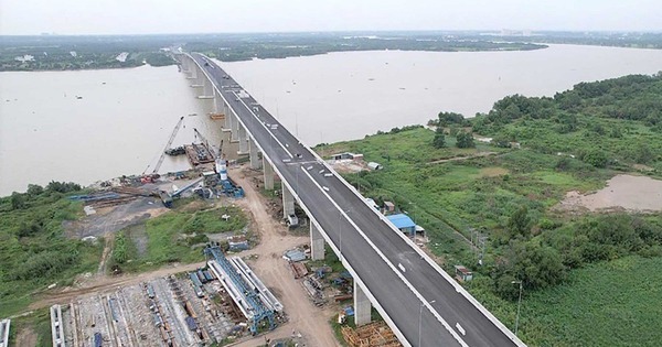 Hôm nay, hơn 8 km đoạn Tân Vạn - Nhơn Trạch thuộc Vành đai 3 TP.HCM gần 7.000 tỷ đồng được khánh thành, sẽ đưa vào khai thác từ ngày 20/8