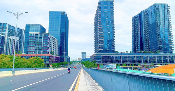 Thị trường bất động sản Hà Nội và TP.HCM "tăng nhiệt"