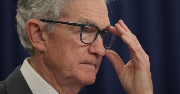 Chủ tịch Fed Jerome Powell phát tín hiệu có thể hạ lãi suất ngay trong tháng 9, dù giữ quan điểm thận trọng