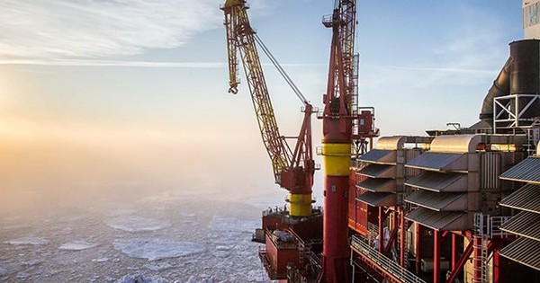 Quốc gia chủ chốt BRICS rót 1 tỷ USD vào nước có trữ lượng dầu lớn nhất thế giới, khai thác 60.000 thùng/ngày trong 20 năm, cạnh tranh trực tiếp với 'ông lớn' dầu mỏ Mỹ
