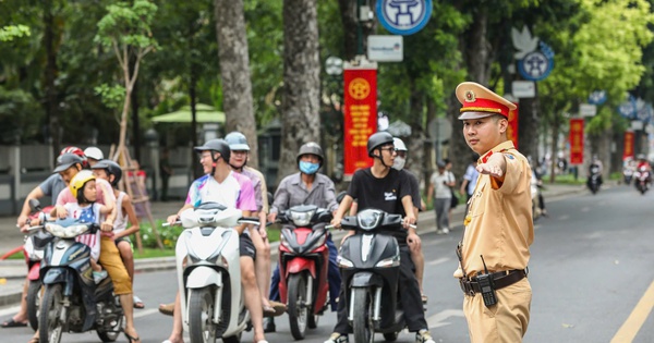 Công an Hà Nội thông báo khẩn tới tất cả các phương tiện giao thông từ 12h30 ngày mai