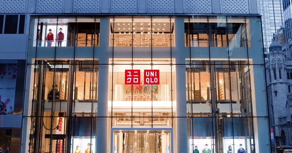 Điểm yếu chí mạng của Uniqlo: Phải đỡ trên vai cả một đế chế, gánh còng lưng nuôi tập đoàn mẹ