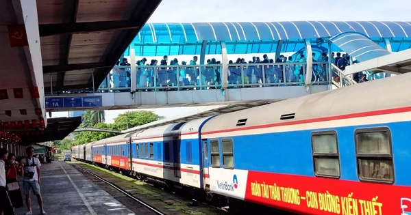 Dừng chạy tàu Hà Nội - Vinh, TPHCM tránh bão số 5