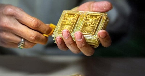 Xoá bỏ độc quyền sản xuất vàng miếng, ngân hàng nào "sáng cửa" tham gia?