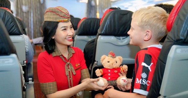 Vietjet bứt phá mạnh mẽ trong sáu tháng đầu năm 2025: Doanh thu, lợi nhuận tăng trưởng mạnh, khởi công dự án Long Thành