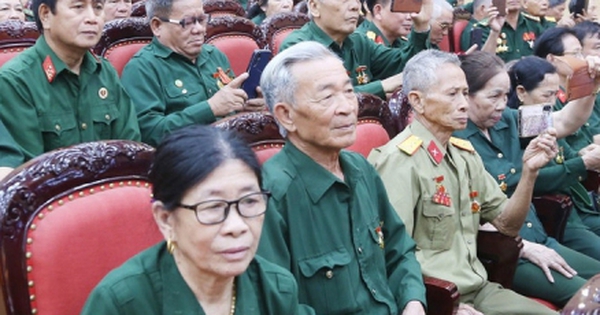 Bộ Nội vụ đề xuất thanh niên xung phong được trợ cấp 1 triệu đồng/tháng
