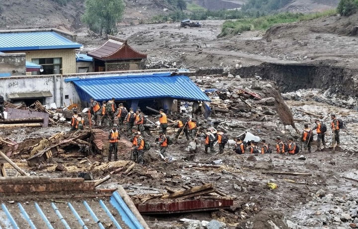 Lũ quét, sạt lở đất ở Trung Quốc, 13 thiệt mạng và 30 người mất tích - Ảnh 2