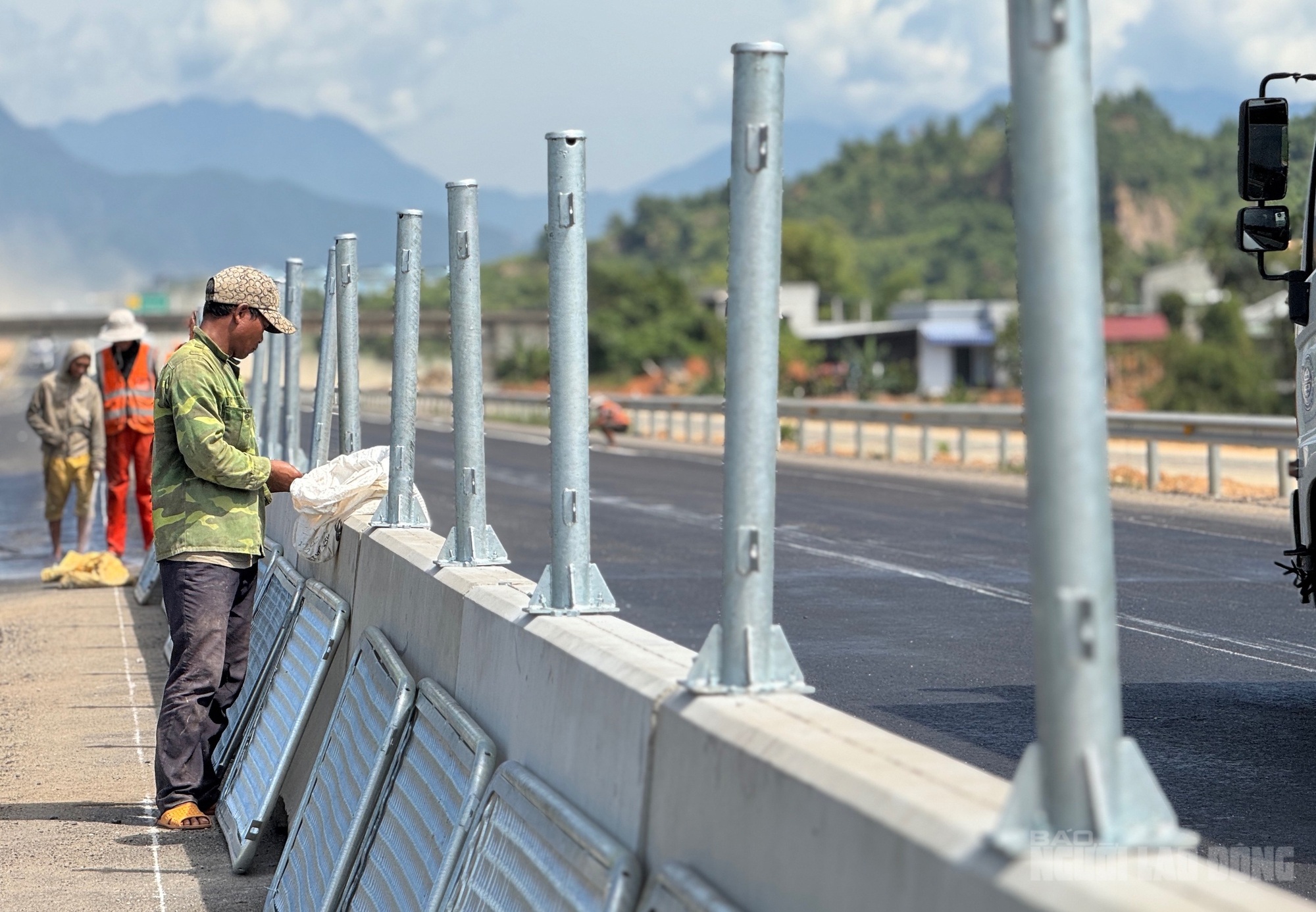 Cận cảnh cao tốc Hoà Liên - Tuý Loan trước ngày thông xe theo chỉ đạo của Thủ tướng Chính phủ - Ảnh 3