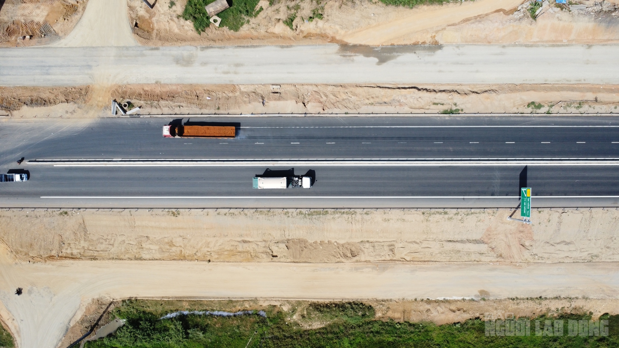 Cận cảnh cao tốc Hoà Liên - Tuý Loan trước ngày thông xe theo chỉ đạo của Thủ tướng Chính phủ - Ảnh 5