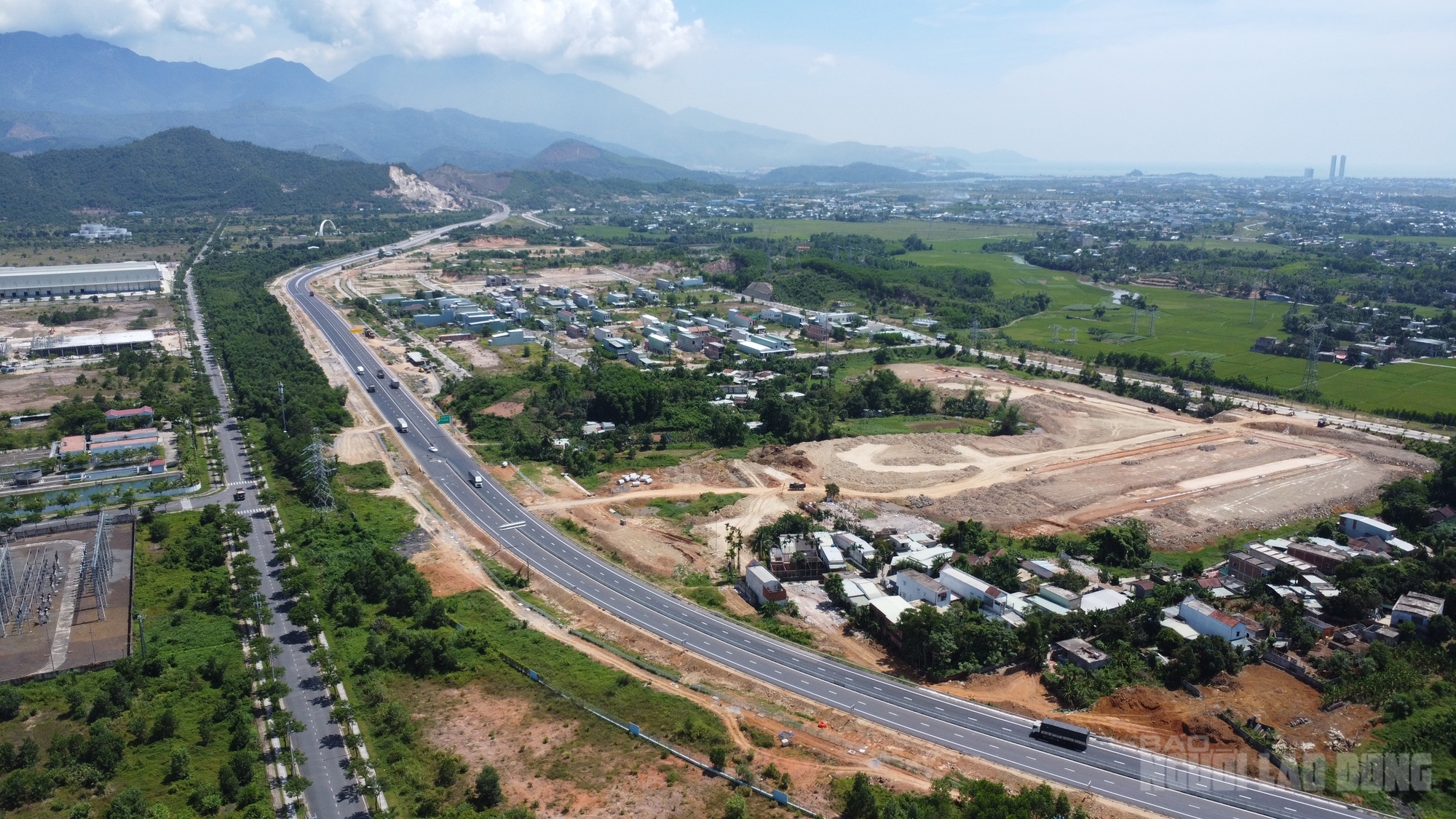 Cận cảnh cao tốc Hoà Liên - Tuý Loan trước ngày thông xe theo chỉ đạo của Thủ tướng Chính phủ - Ảnh 6